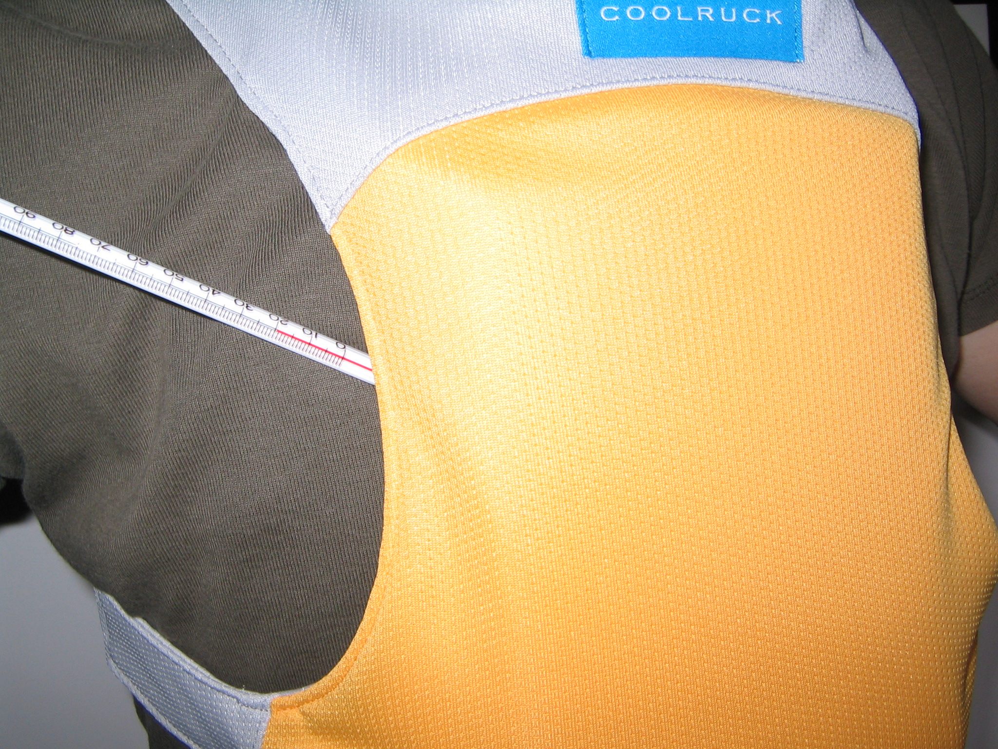 装着時の温度は２１℃